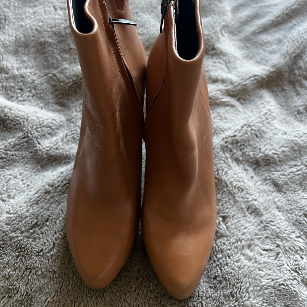 Women's Tan Leather Ankle Boots